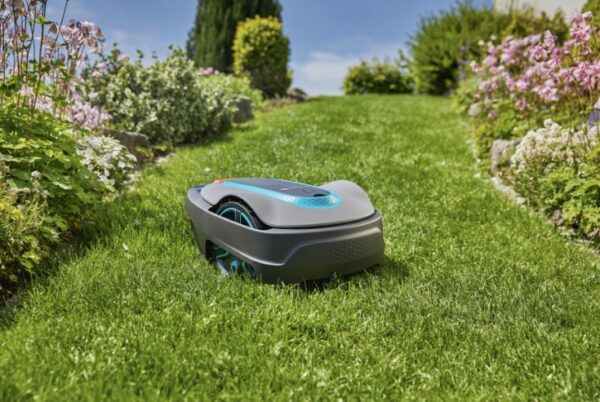 GARDENA smart SILENO city 500. Tondeuse robot connectée. 500m². Tond sous la pluie. Capteur de gel. – Image 5